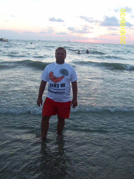 Сергей Ларин