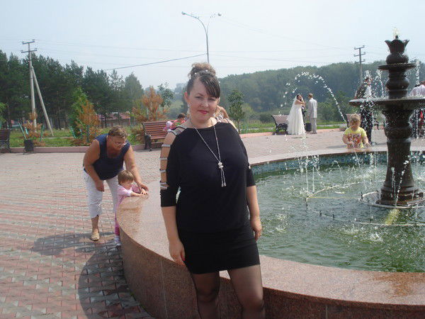 Елена Надричная