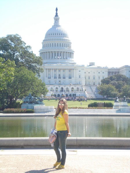 Яна Столярова