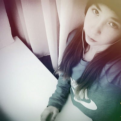 Виктория Служаева