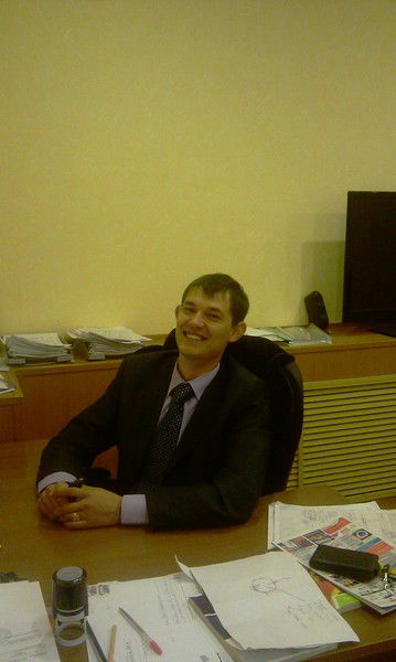 Евгений Тарасов