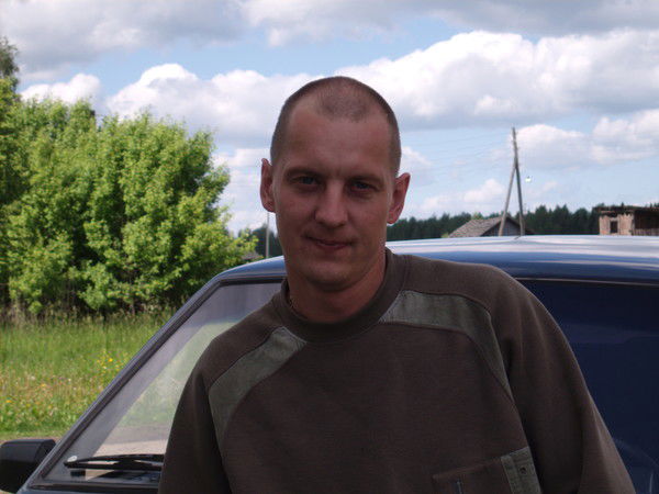 Сергей Шоличев