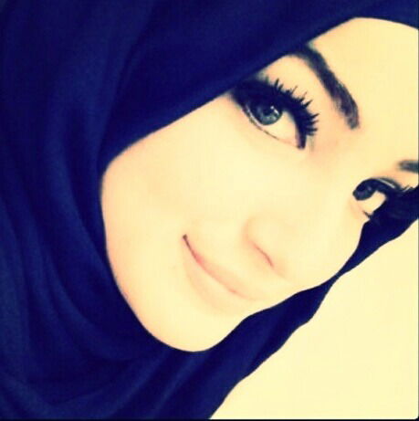 Муслимка*)) *