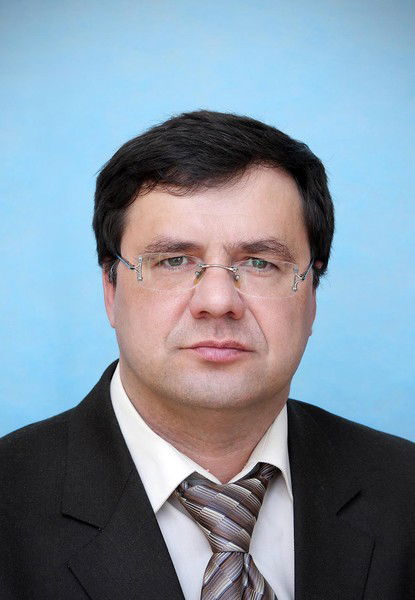 Анатолий Ушаков