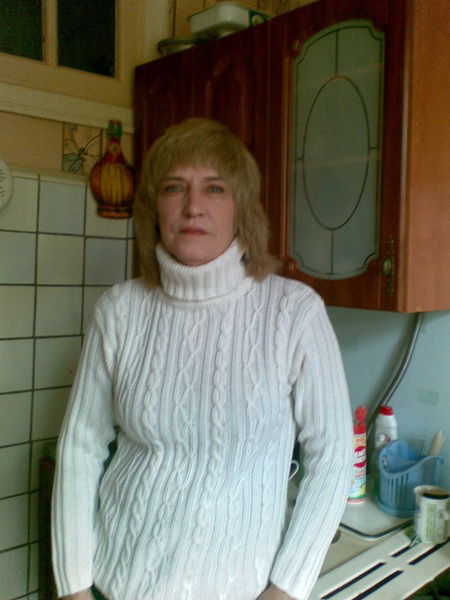 Валя Андрианова