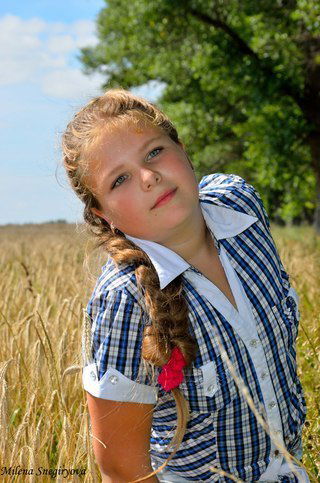 Корина Склярова