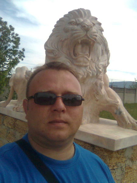 Александр Яковенко