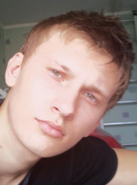 Макс Бреник