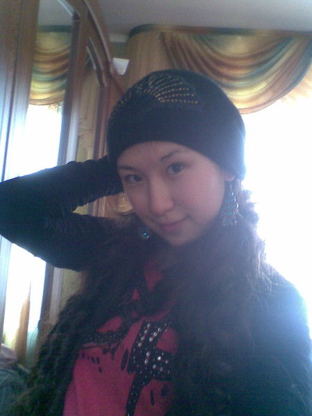 Асема Шахманова