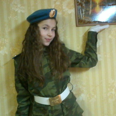 Ксюша Степанова