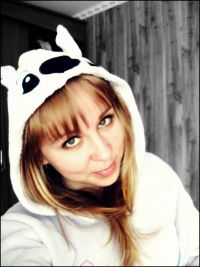 Елена Побежимова