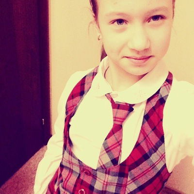 Полина Куманеева