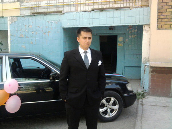 Тимур Уринов