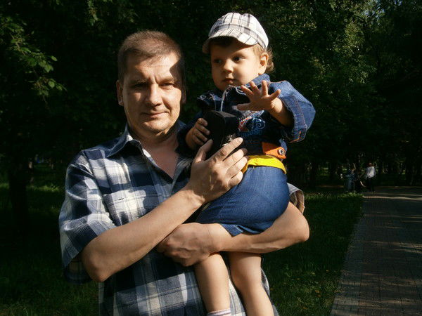 Николай Глущенко