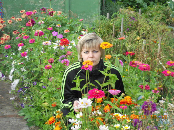 Елена Ларина