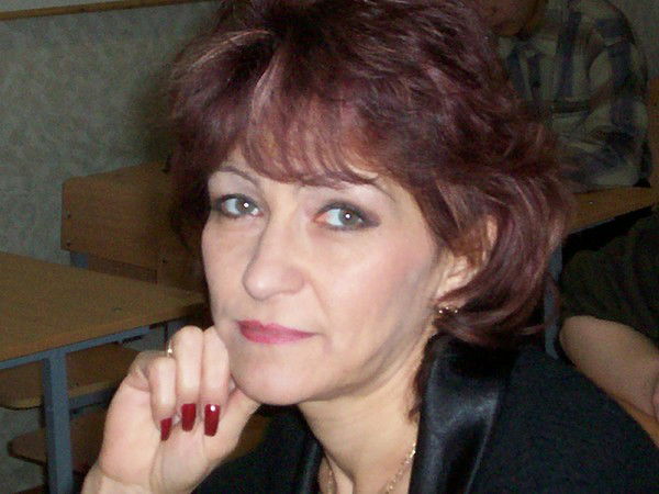 Елена Богдан