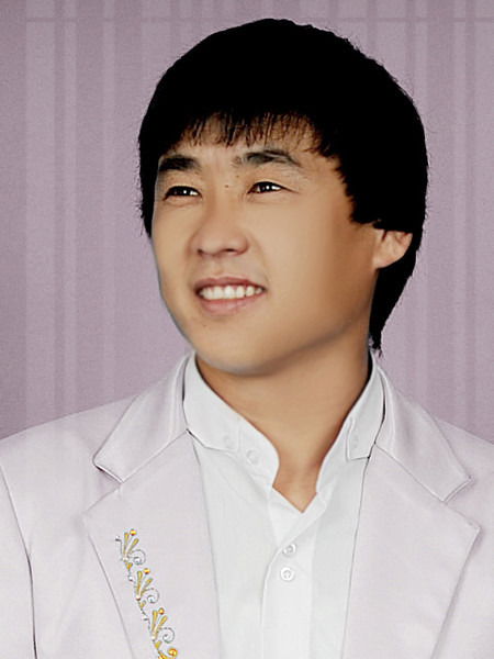 Акадил Толек