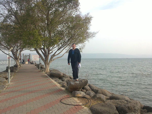 Владимир Санжаровский