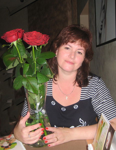 Анна Назимова