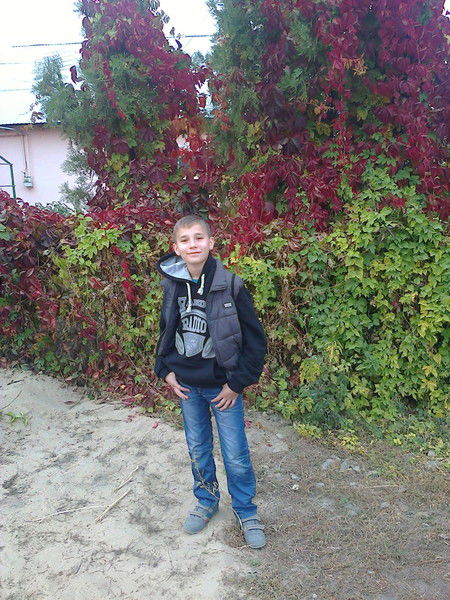 Виктор Мустафин