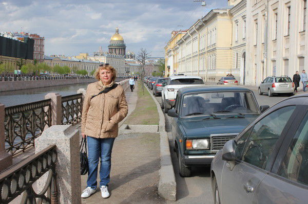 Елена Мялова