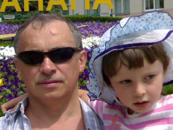 Александр Уракбаев