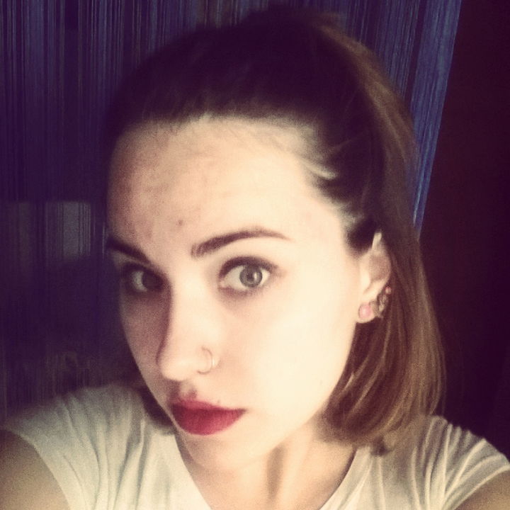 Валя Артюхова