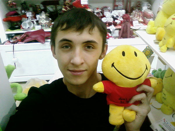 Антон Сергеев