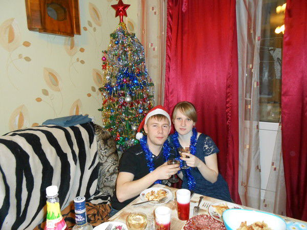 Ксения Захарова