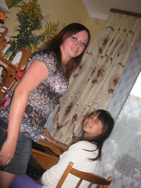 Юля Константинова