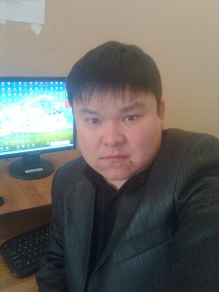 Сидаш Бухарбаев