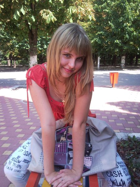 Юля Звержановская