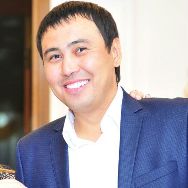 Дулат Султанов