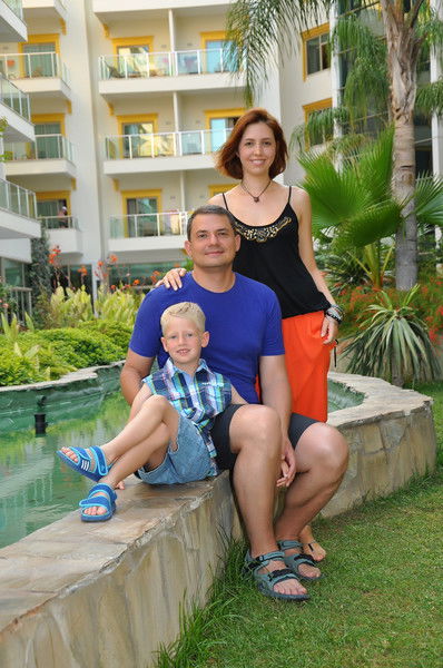 Елена Попова