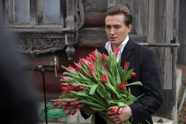 M*u*m*i*n A*b*d*u*q*a*h*o*r*o*v* =)