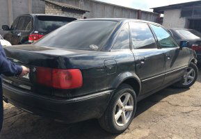 Иван Иванов