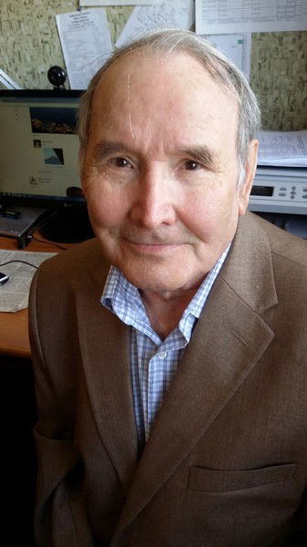 Николай Черешнев