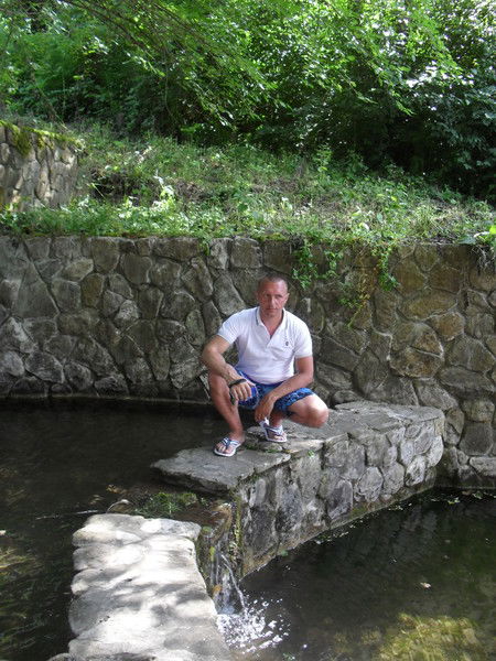 Александр Беззубов