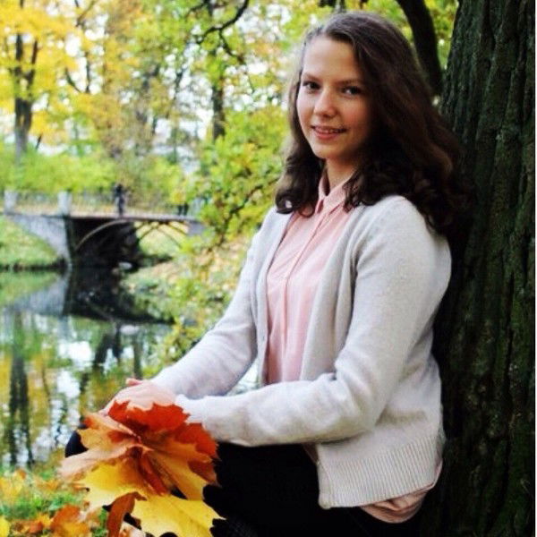 Влада Сычугова