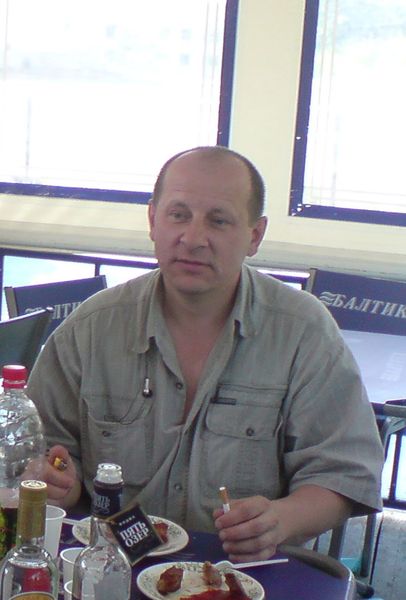 Павел Артюхов