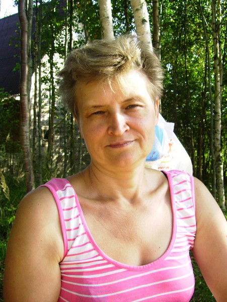 Елена Исанова