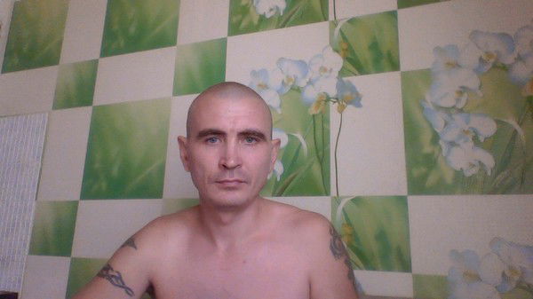 Виталя Иванов