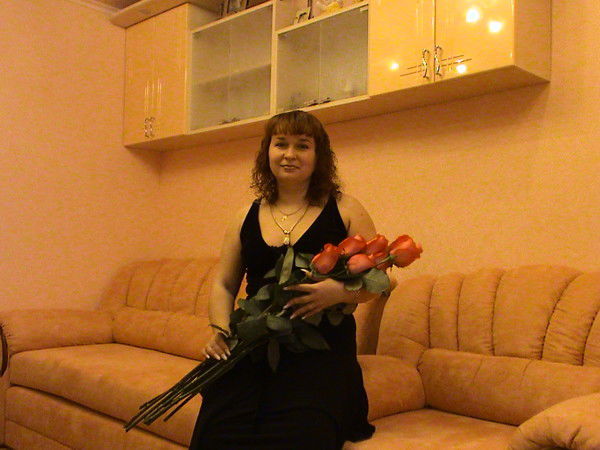 Елена Елена