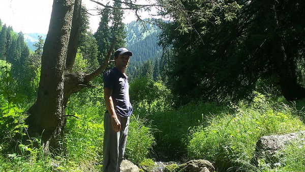 Александр Шаповалов