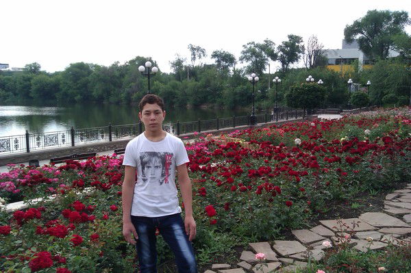 Сердар Бешеров