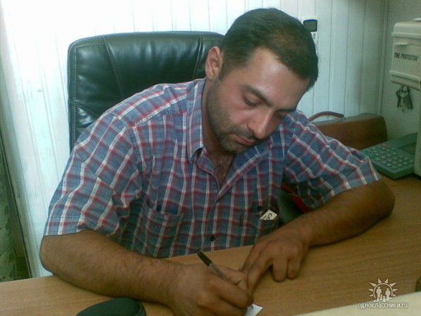 Альберт Саркисов