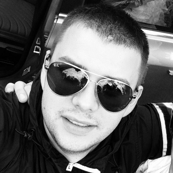 Илья Волков