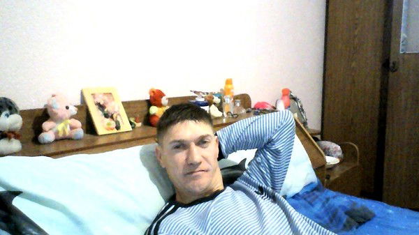 Азат Казыханов