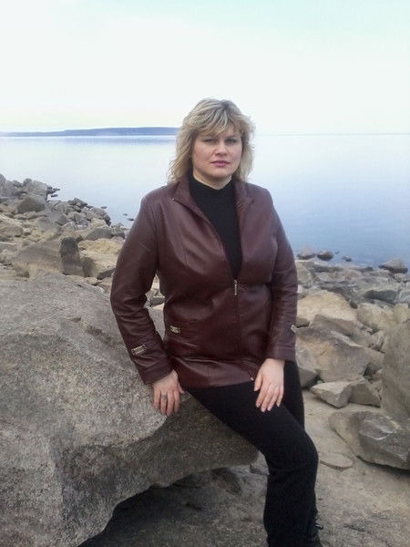 Юлия Власенко