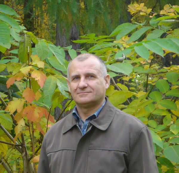 Владимир Белогруд